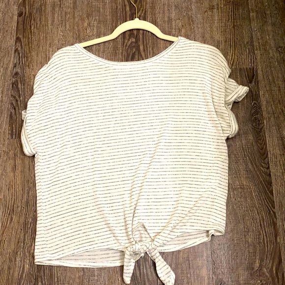 White with black thin stripes - Picture 1 of 2